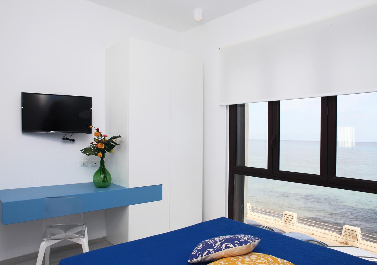 Sea Windows Suite Trapani Bagian luar foto